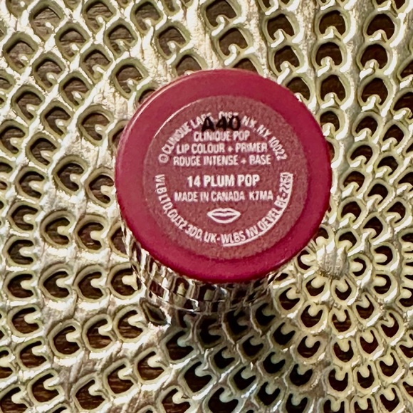 ❤️🩷NEW CLINIQUE PLUM POP LIP STICK - Picture 4 of 7